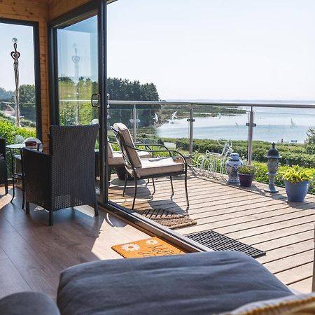 Апартаменты Horse Island View Luxury Retreat Kircubbin Экстерьер фото
